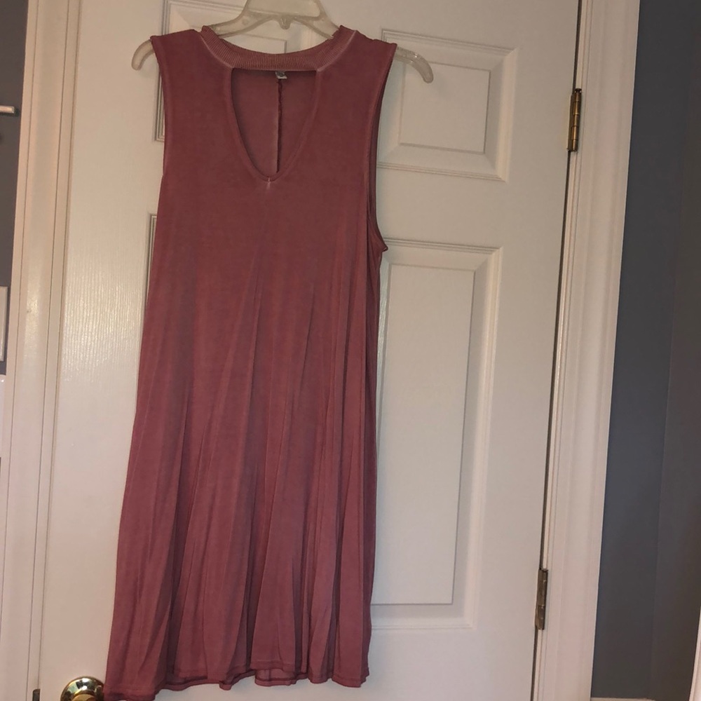 American Eagle Keyhole Shift Dress